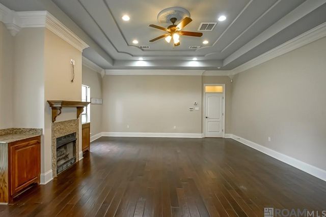 14150 Lockhart Ln, Walker, LA 70785