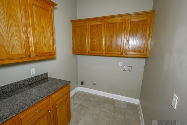 14150 Lockhart Ln, Walker, LA 70785