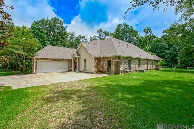 14150 Lockhart Ln, Walker, LA 70785