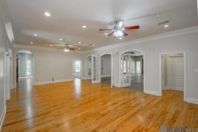 14150 Lockhart Ln, Walker, LA 70785