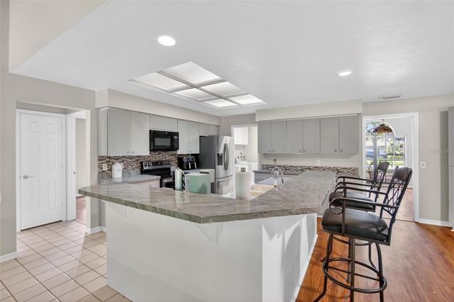 2904 PINE CLUB DRIVE, Plant City, FL 33566