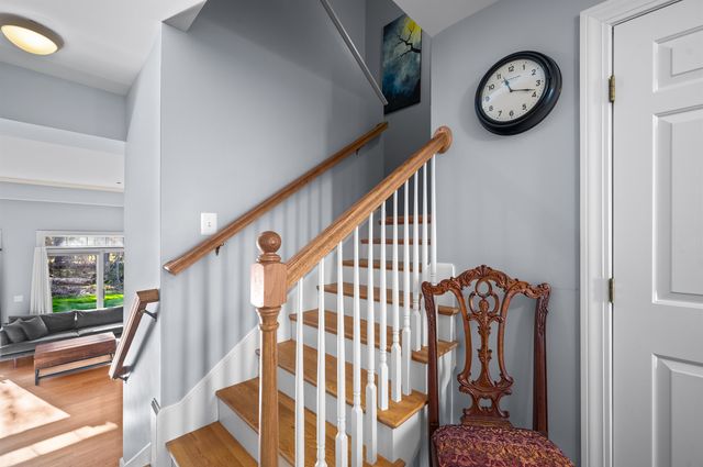 24 Deborah Lane, Dover, NH 03820
