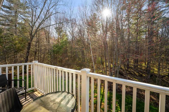 24 Deborah Lane, Dover, NH 03820