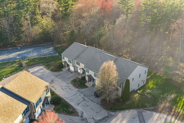 24 Deborah Lane, Dover, NH 03820