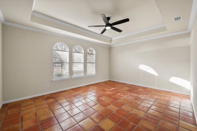 106 Lakeshore Drive, Waxahachie, TX 75165