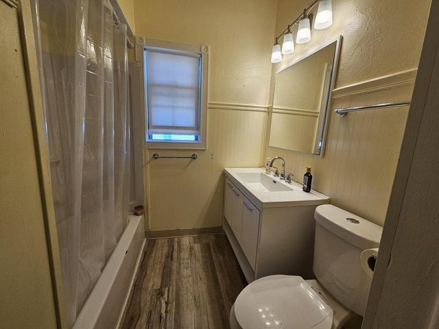 2225 Geneva STREET, Racine, WI 53402