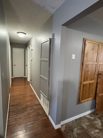 803 4th Avenue, Gravette, AR 72736