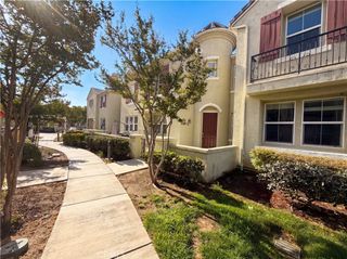 1800 E Lakeshore Drive 1006, Lake Elsinore, CA 92530