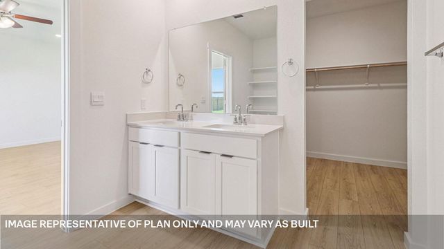 18124 Blazing Ranch LN, Manor, TX 78653