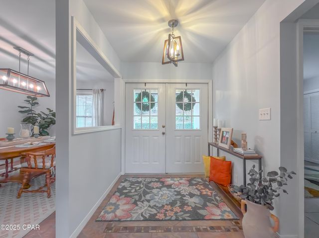 5091 Lake Bluff Circle, Marianna, FL 32446