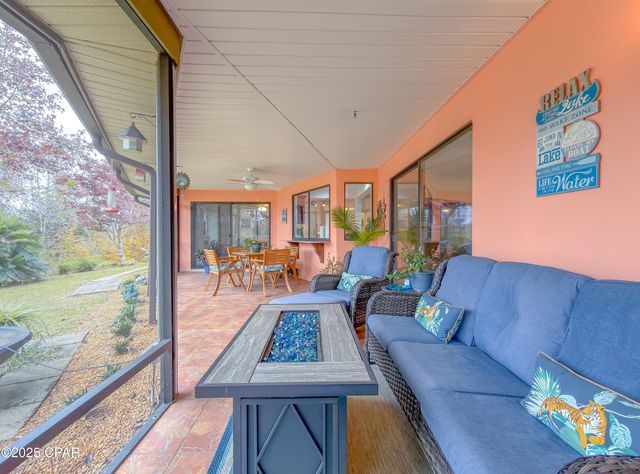 5091 Lake Bluff Circle, Marianna, FL 32446