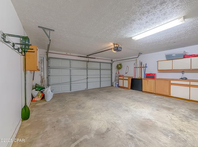 5091 Lake Bluff Circle, Marianna, FL 32446