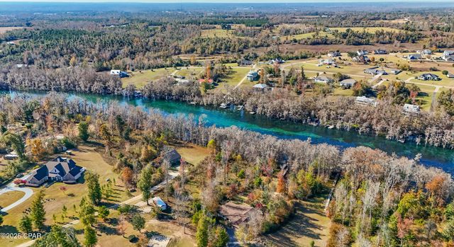 5091 Lake Bluff Circle, Marianna, FL 32446