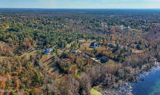 5091 Lake Bluff Circle, Marianna, FL 32446