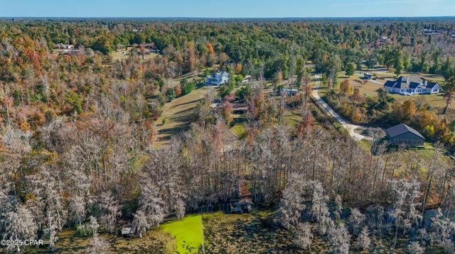 5091 Lake Bluff Circle, Marianna, FL 32446