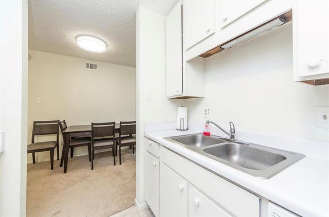 10049 Westpark Drive 186, Houston, TX 77042