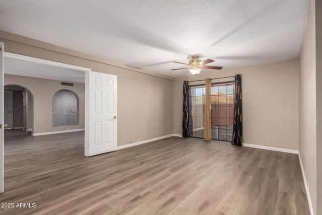 10410 N Cave Creek Road 1011, Phoenix, AZ 85020