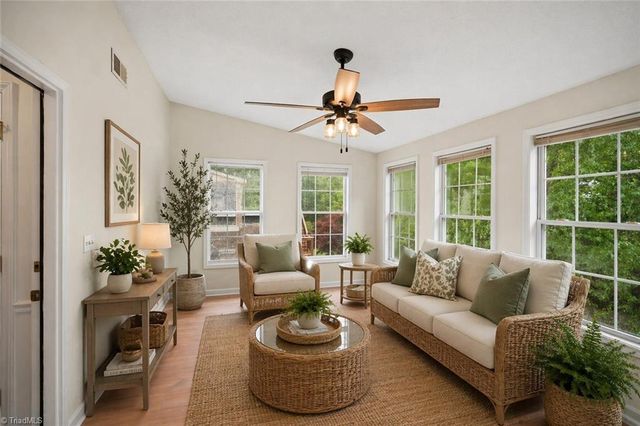 1748 Harper Spring Drive, Clemmons, NC 27012