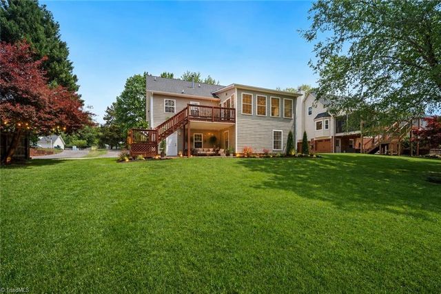 1748 Harper Spring Drive, Clemmons, NC 27012