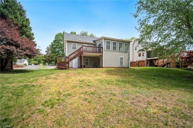 1748 Harper Spring Drive, Clemmons, NC 27012