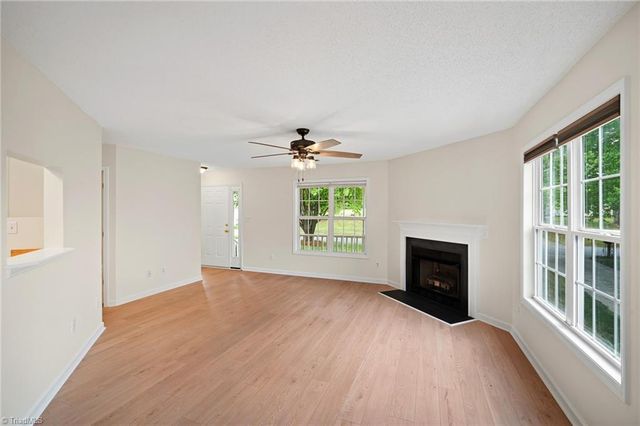 1748 Harper Spring Drive, Clemmons, NC 27012