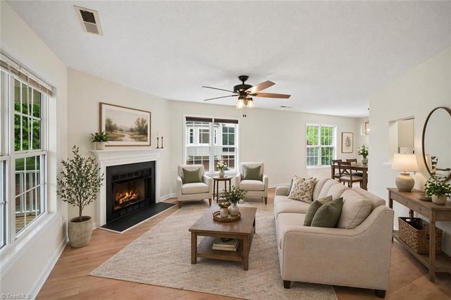 1748 Harper Spring Drive, Clemmons, NC 27012