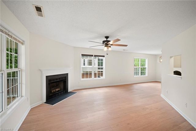 1748 Harper Spring Drive, Clemmons, NC 27012