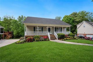 1748 Harper Spring Drive, Clemmons, NC 27012