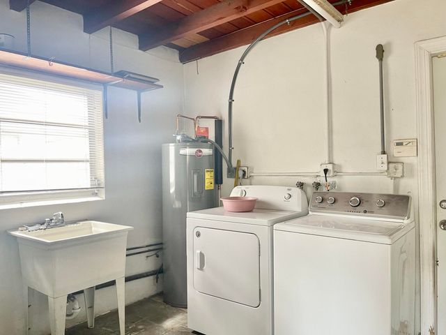 5630 Hollywood Boulevard, Hollywood, FL 33021