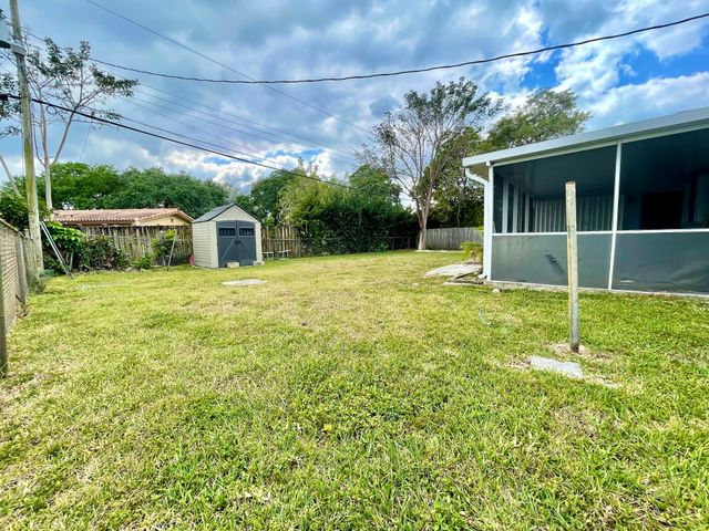 5630 Hollywood Boulevard, Hollywood, FL 33021