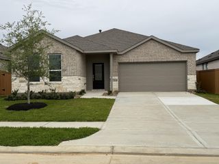 9219 Alaska Shores Drive, Baytown, TX 77521