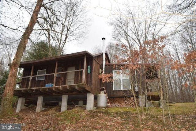 853 BEAR RIDGE RD, Orviston, PA 16864