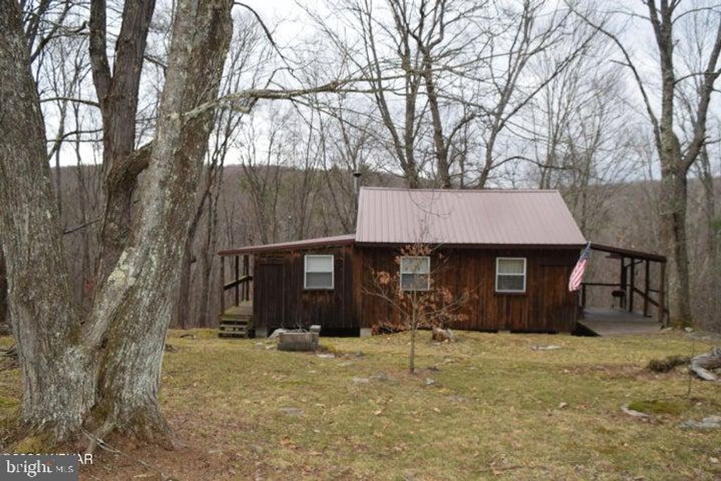 853 BEAR RIDGE RD, Orviston, PA 16864