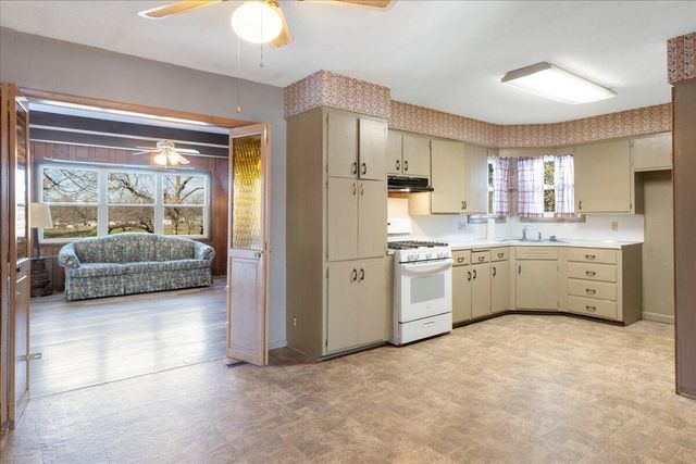 817 W Talmage Street, Springfield, MO 65803