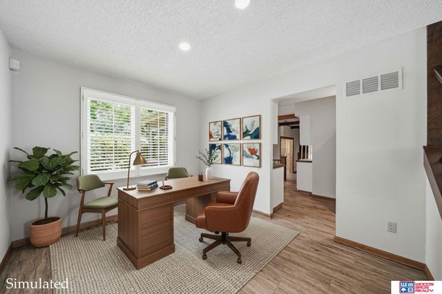 2300 S 72nd Street, Lincoln, NE 68506