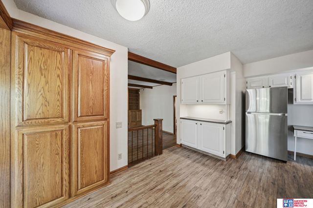 2300 S 72nd Street, Lincoln, NE 68506