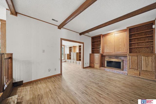 2300 S 72nd Street, Lincoln, NE 68506