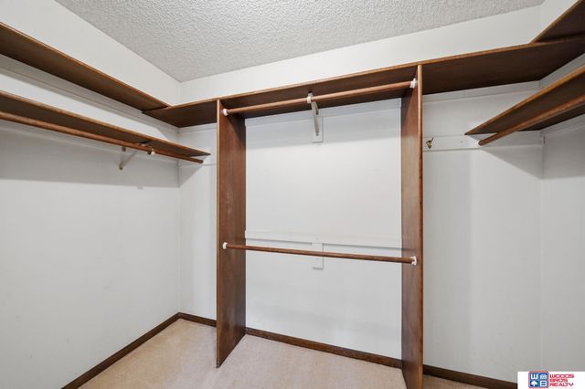 2300 S 72nd Street, Lincoln, NE 68506