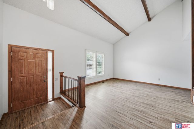 2300 S 72nd Street, Lincoln, NE 68506
