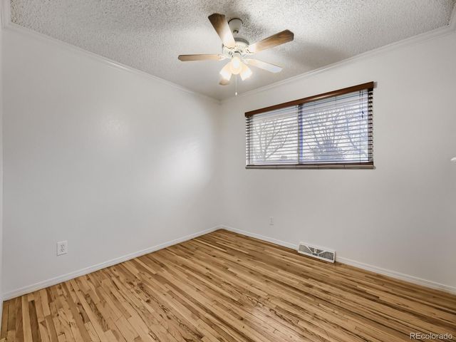 2011 S Carr Street, Lakewood, CO 80227