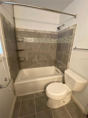 2508 SW 35TH PLACE F32, Gainesville, FL 32608