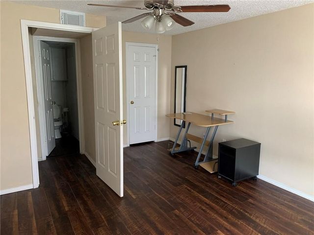 2401 Leon ST 310, Austin, TX 78705
