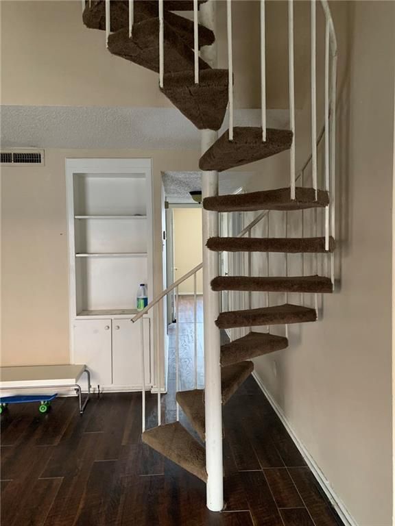 2401 Leon ST 310, Austin, TX 78705