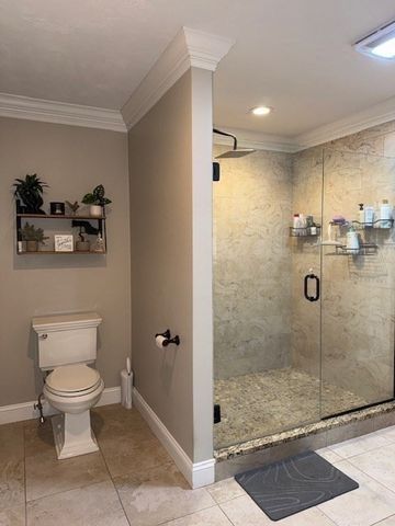 5 Deer Hill Rd, Oxford, MA 01537