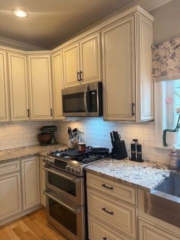 5 Deer Hill Rd, Oxford, MA 01537