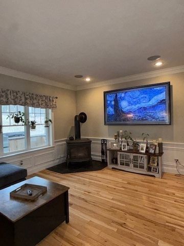 5 Deer Hill Rd, Oxford, MA 01537