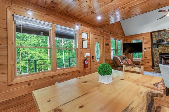 48 Timber Ridge Road, Blue Ridge, GA 30513