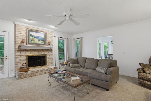 246 Hunters Glen Drive, Summerfield, NC 27358