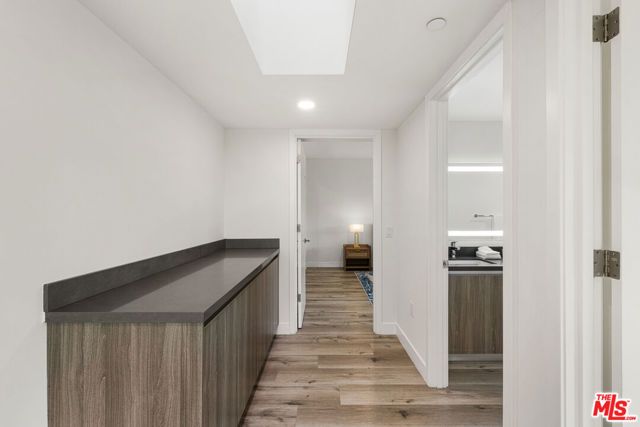 4806 Sylmar Ave PENTHOUSE PH2, Sherman Oaks, CA 91423