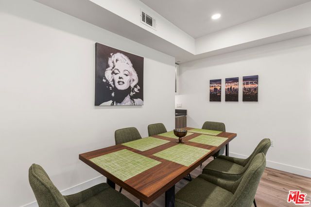 4806 Sylmar Ave PENTHOUSE PH2, Sherman Oaks, CA 91423